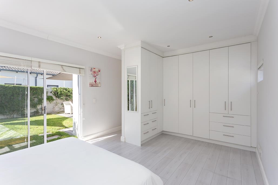 2 Bedroom Property for Sale in Parklands North Western Cape